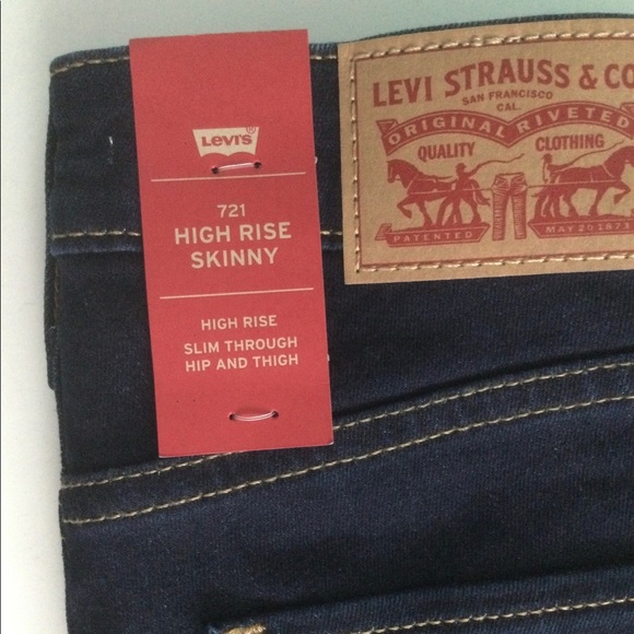 Levi’s Skinny Jeans - Picture 3 of 7
